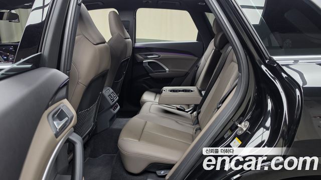 Audi Q5 2025 — photo 16