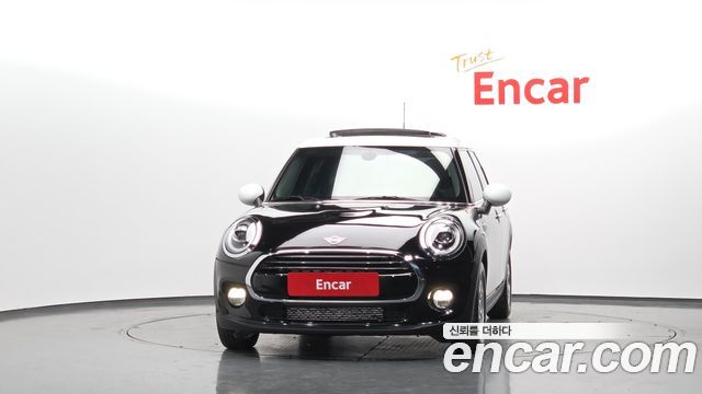 Mini Cooper 2019 — photo 3