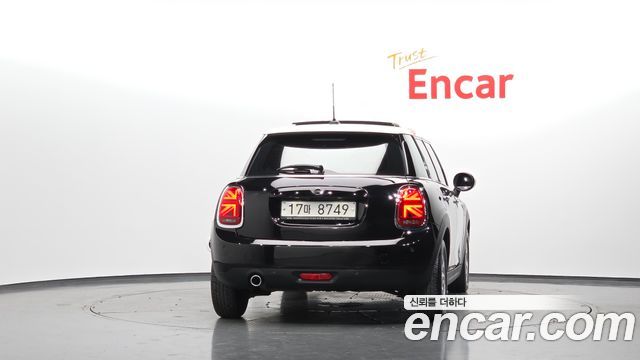 Mini Cooper 2019 — photo 4