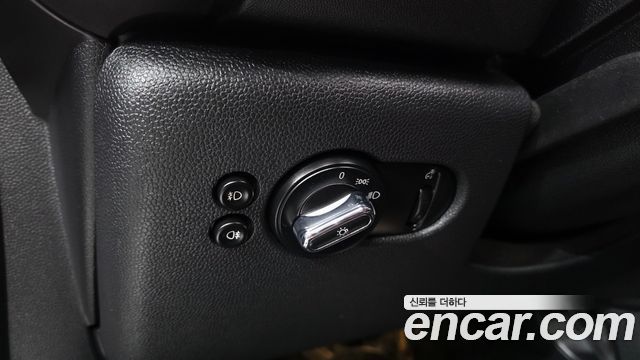 Mini Cooper 2019 — photo 18