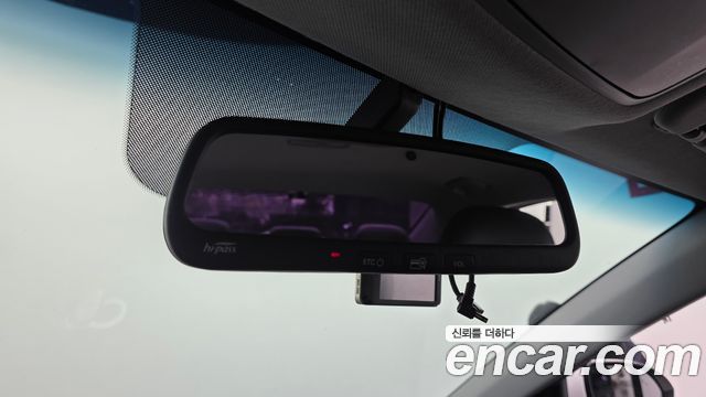 Hyundai AVANTE 2018 — photo 25