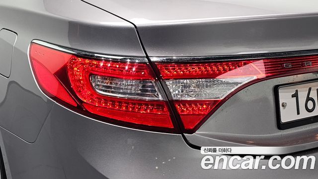 Hyundai Grandeur 2011 — photo 9