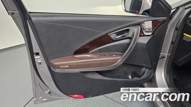 Hyundai Grandeur 2011 — photo 31