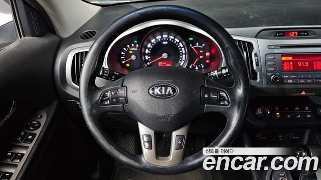 Kia Sportage 2015 — photo 17