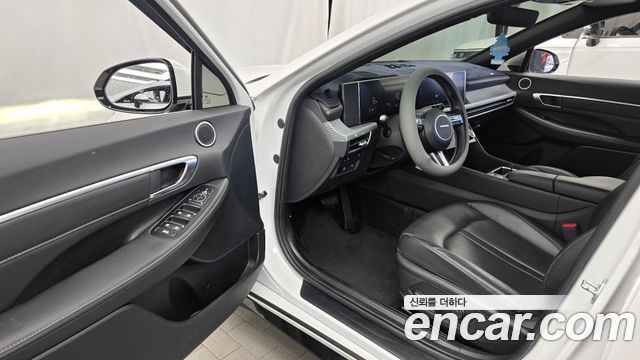 Hyundai Sonata 2025 — photo 13