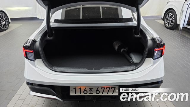 Hyundai Sonata 2025 — photo 26