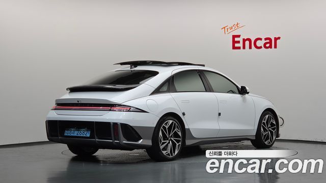 Hyundai Ioniq6 2023 — photo 2