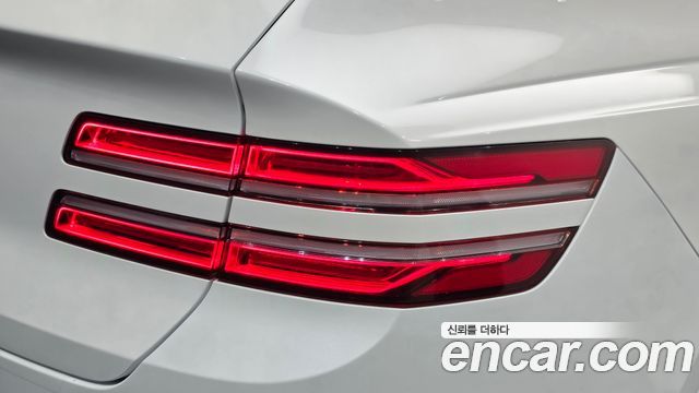 Genesis GV80 2024 — photo 9