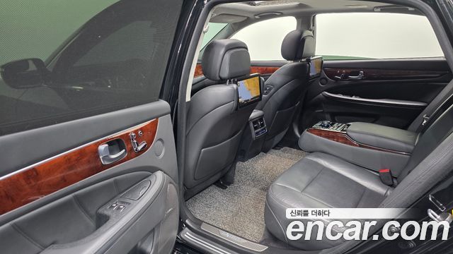 Hyundai Equus 2014 — photo 18
