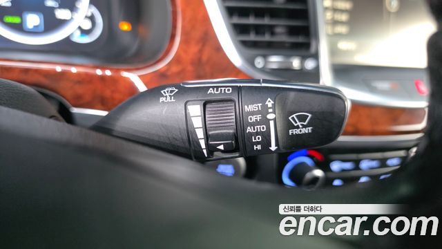 Hyundai Equus 2014 — photo 26