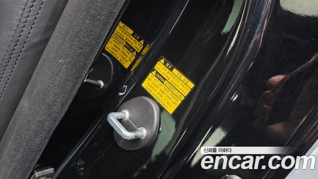 Hyundai Equus 2014 — photo 32