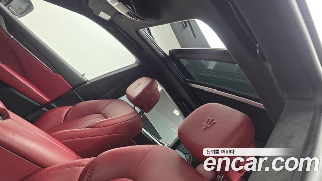 Maserati Levante 2017 — photo 18