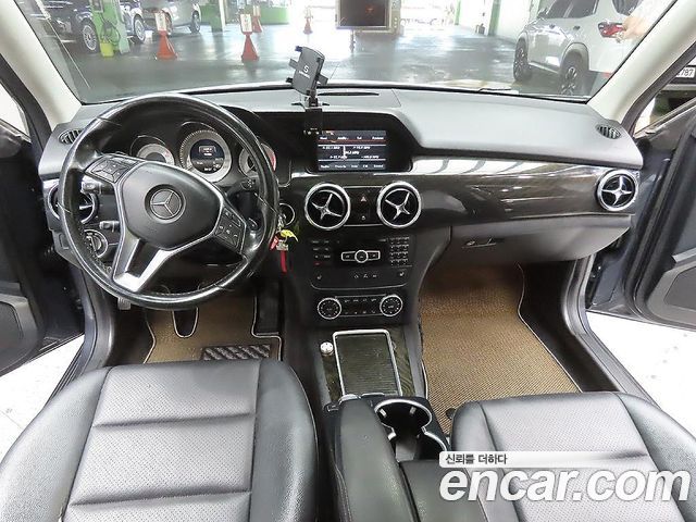 Mercedes-Benz GLK-Class 2015 — photo 11