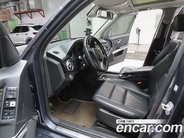 Mercedes-Benz GLK-Class 2015 — photo 14