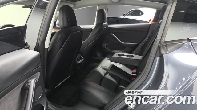 Tesla Model 3 2022 — photo 11