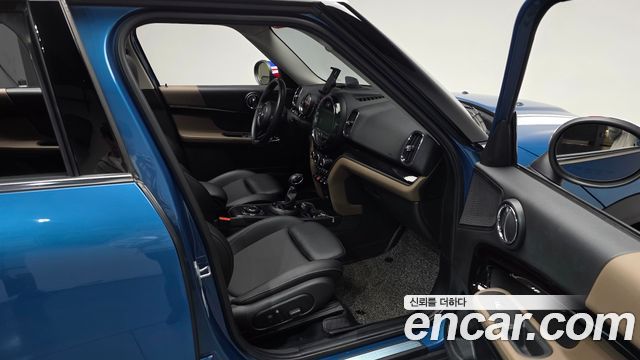 Mini Countryman 2018 — photo 17