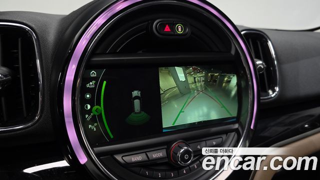 Mini Countryman 2018 — photo 21
