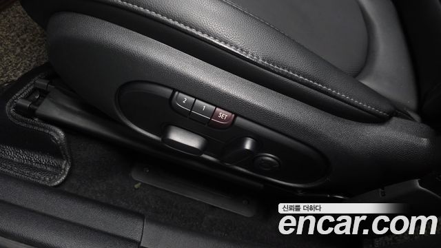 Mini Countryman 2018 — photo 30