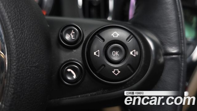 Mini Countryman 2018 — photo 32