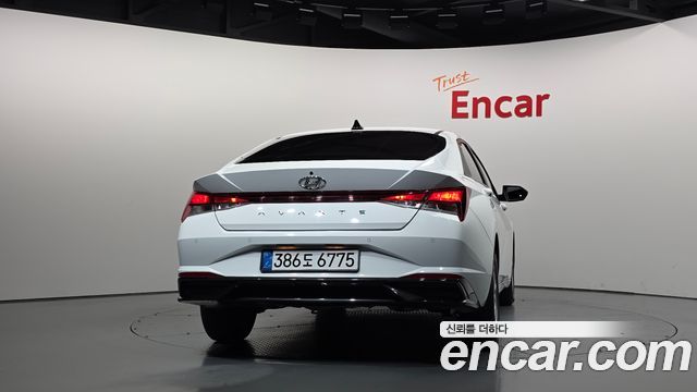 Hyundai AVANTE 2023 — photo 4