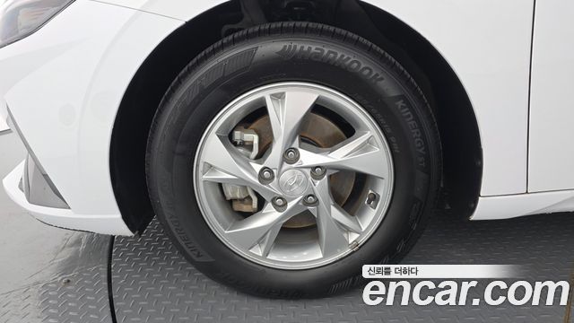 Hyundai AVANTE 2023 — photo 5