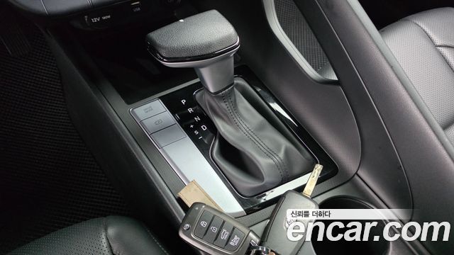 Hyundai AVANTE 2023 — photo 9