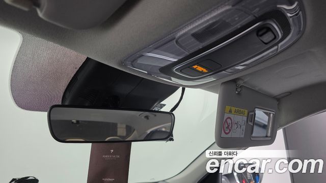Hyundai AVANTE 2023 — photo 16