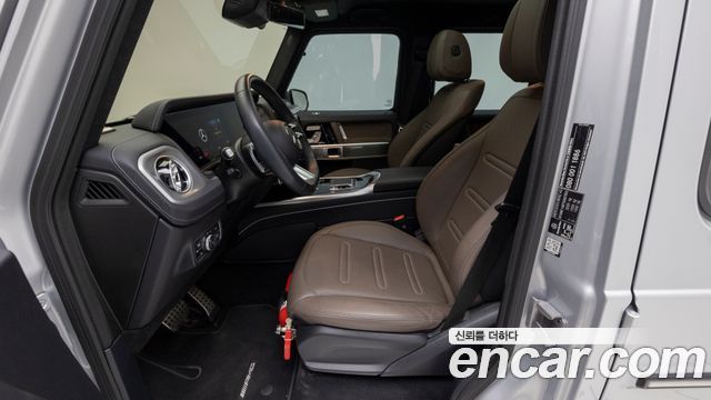 Mercedes-Benz G-Class 2025 — photo 9