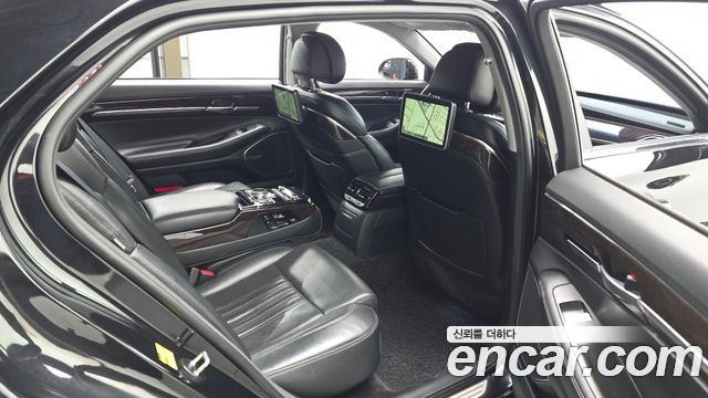 Genesis EQ900 2016 — photo 12