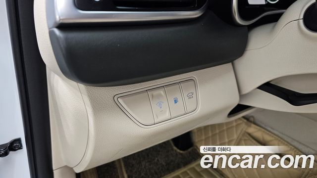Genesis G70 2023 — photo 23