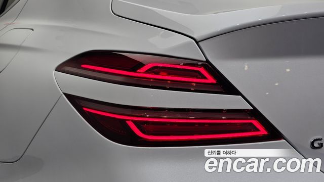 Genesis G70 2023 — photo 9