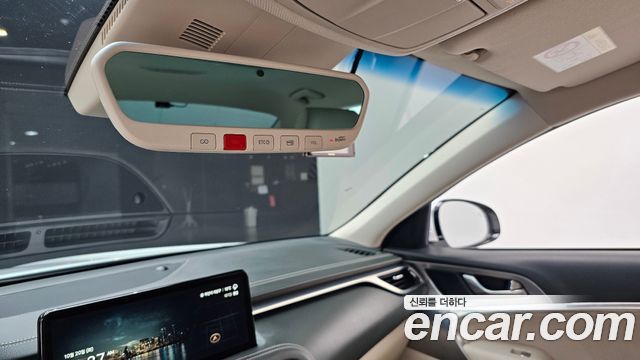 Genesis G70 2023 — photo 28