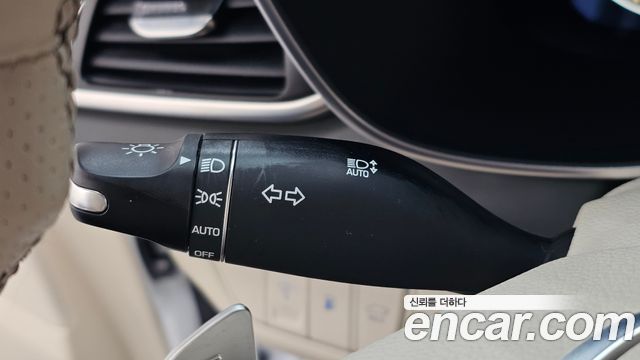 Genesis G70 2023 — photo 29