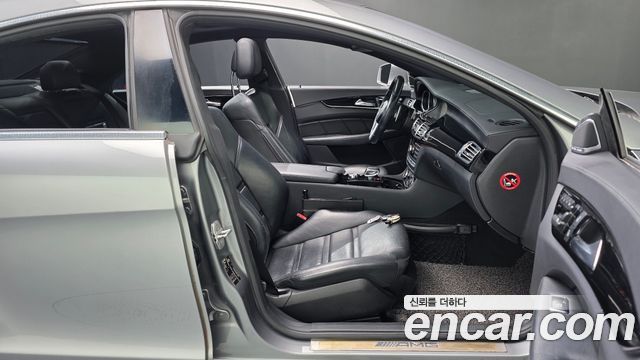 Mercedes-Benz CLS-Class 2013 — photo 16