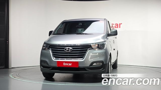 Hyundai Starex 2019 — photo 3