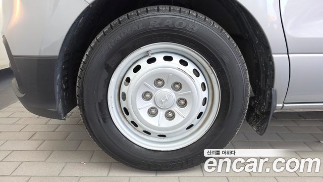 Hyundai Starex 2019 — photo 5