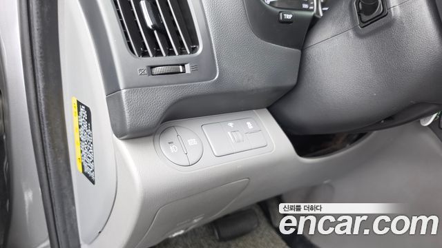 Hyundai Starex 2019 — photo 18