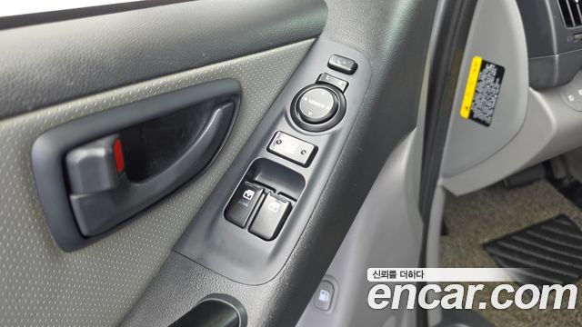 Hyundai Starex 2019 — photo 19
