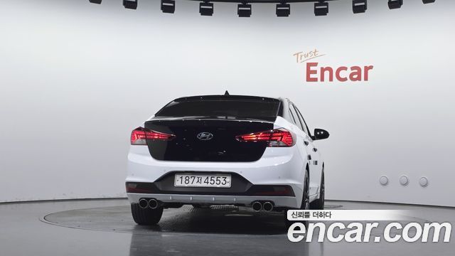 Hyundai AVANTE 2019 — photo 4
