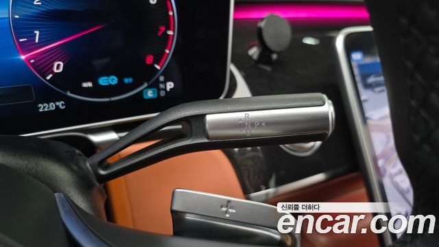 Mercedes-Benz S-Class 2022 — photo 12