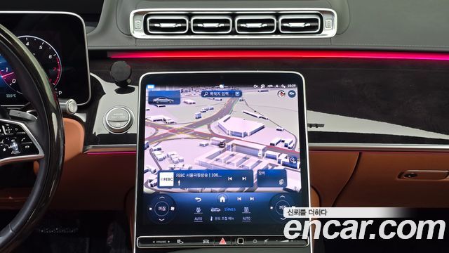 Mercedes-Benz S-Class 2022 — photo 18