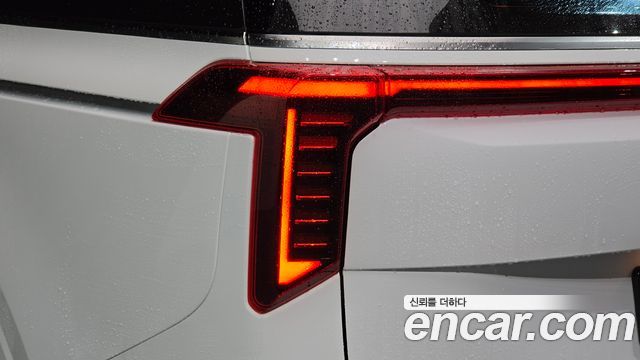 Kia Canival 2025 — photo 9