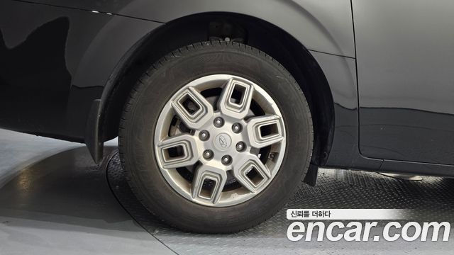 Hyundai Staria 2023 — photo 5