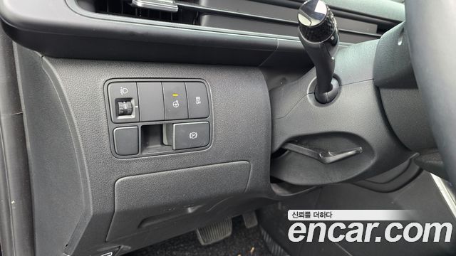 Hyundai Staria 2023 — photo 26