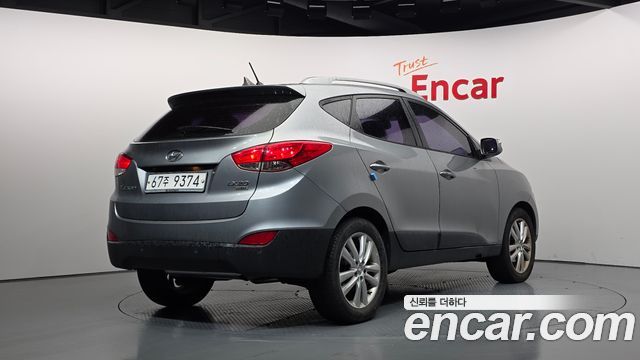Hyundai Tucson 2012 — photo 2