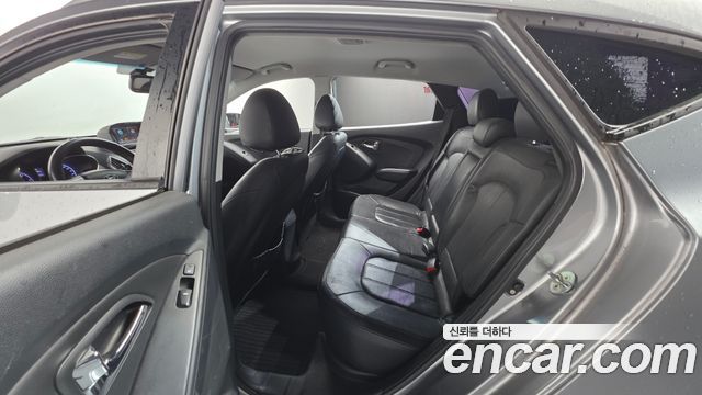 Hyundai Tucson 2012 — photo 17