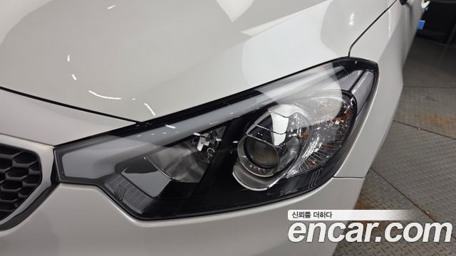 Kia K3 2015 — photo 8