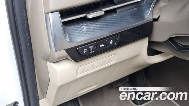 Kia Canival 2023 — photo 14