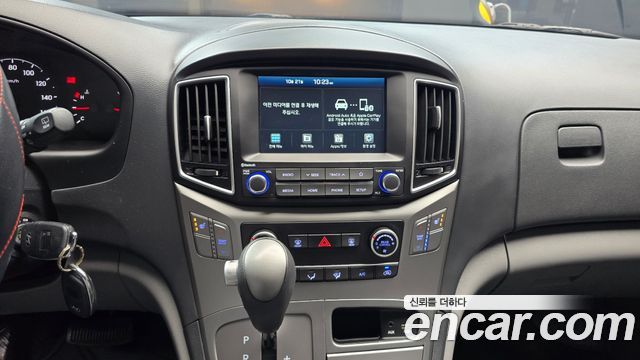 Hyundai Starex 2021 — photo 20