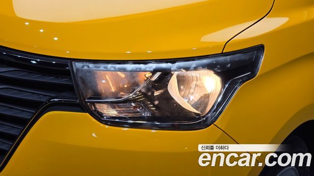 Hyundai Starex 2021 — photo 8